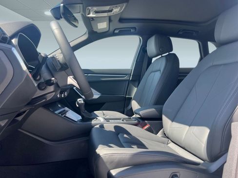 New 2025 Audi Q3 2.0T Premium image 5