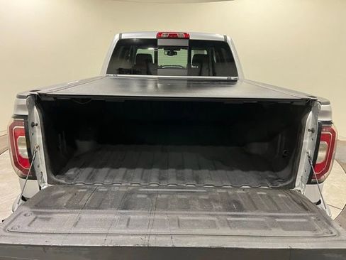 Used 2016 GMC Sierra 1500 SLT w/ SLT Premium Package image 11