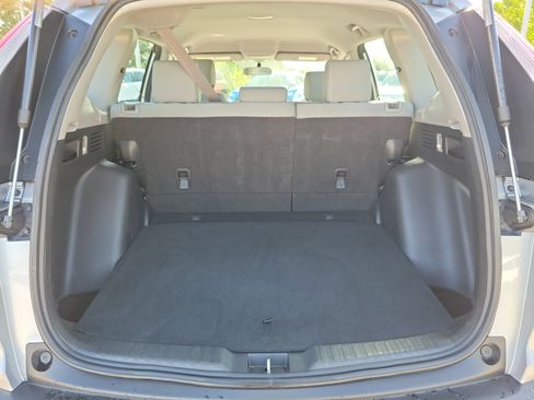 Used 2019 Honda CR-V LX image 11