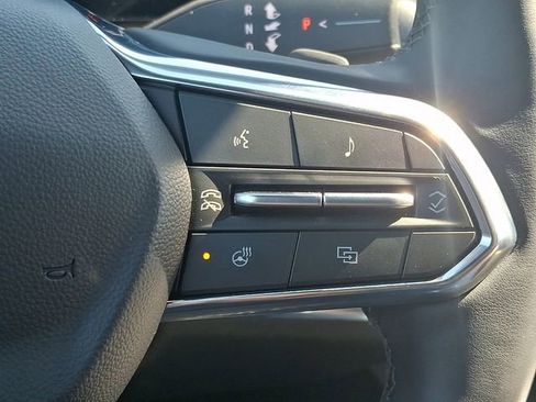 Certified 2025 Chevrolet Equinox ACTIV w/ Safety and Technology Package image 22