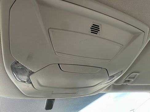 Used 2015 Ford Escape SE image 23