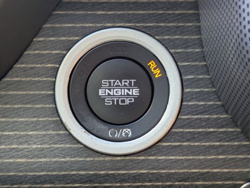 Used 2021 RAM 1500 Limited image 22