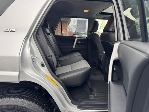 Used 2021 Toyota 4Runner SR5 Premium w/ Moonroof Package image 15