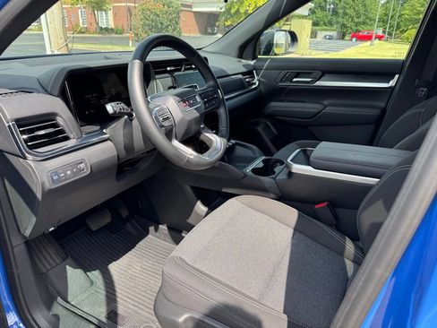 Certified 2026 GMC Terrain Elevation w/ LPO, Floor Liner Package FWD image 11