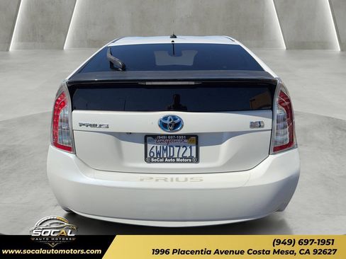 Used 2012 Toyota Prius Four FWD image 3