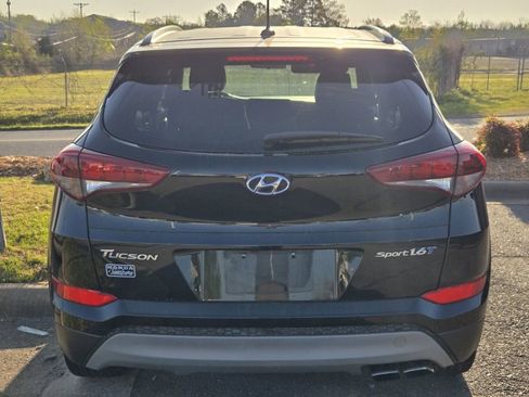 Used 2017 Hyundai Tucson Sport w/ Cargo Package image 5