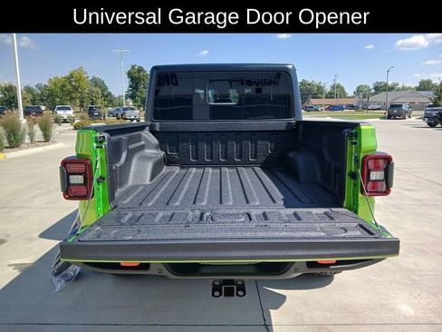 New 2025 Jeep Gladiator Mojave w/ Safety Group image 19