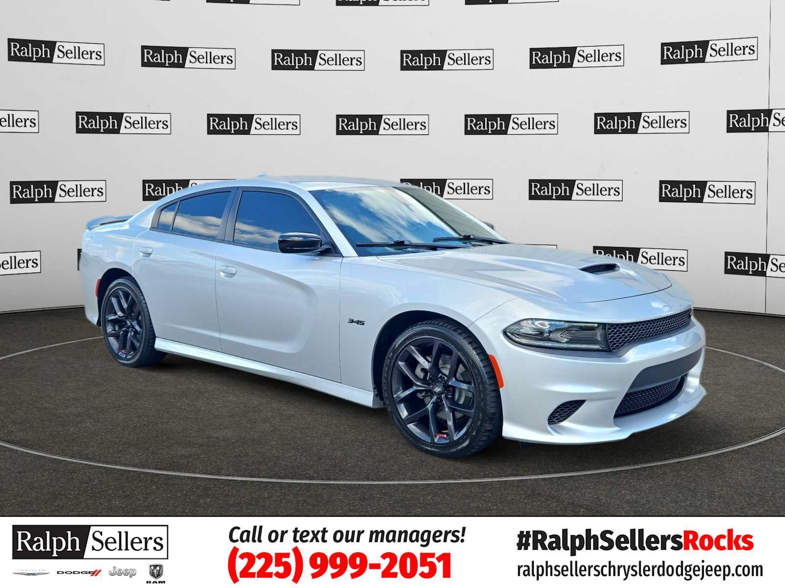 Used 2023 Dodge Charger R/T w/ Blacktop Package RWD image 1