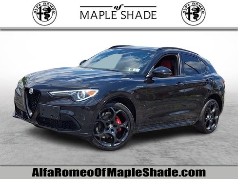 Used 2023 Alfa Romeo Stelvio Veloce AWD/4WD image 1