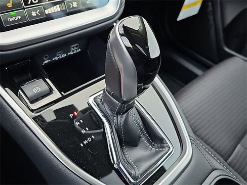 Certified 2025 Subaru Outback Premium image 16