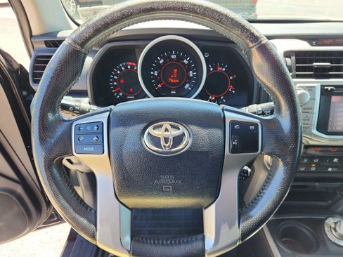 Used 2012 Toyota 4Runner Limited AWD/4WD image 21