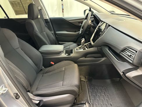 Used 2024 Subaru Outback Premium AWD/4WD image 14