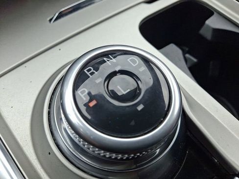 Certified 2022 Ford Explorer XLT w/ Equipment Group 202A image 15