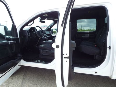 Used 2020 Ford F150 XLT w/ Equipment Group 302A Luxury image 24