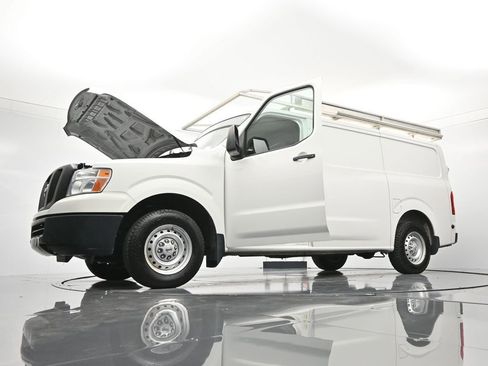 Used 2021 Nissan NV 2500 S RWD image 47