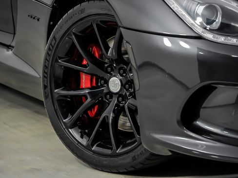 Used 2013 SRT GTS w/ GTS Laguna Interior Pkg RWD image 3