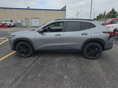 Used 2025 Chevrolet Trax ACTIV w/ Driver Confidence Package FWD image 7