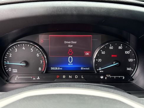 Used 2022 Ford Explorer XLT w/ Equipment Group 202A AWD/4WD image 15