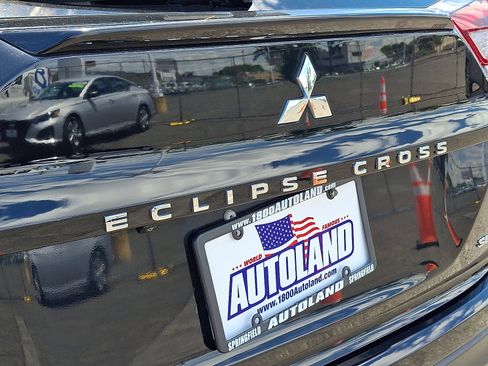 Used 2022 Mitsubishi Eclipse Cross FWD image 30