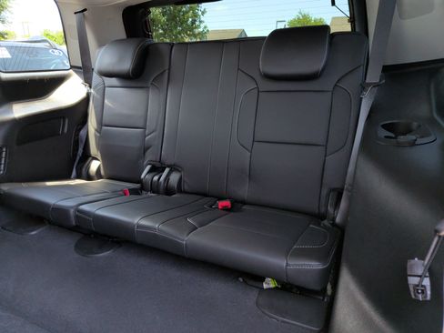 Used 2019 Chevrolet Tahoe Premier RWD image 39
