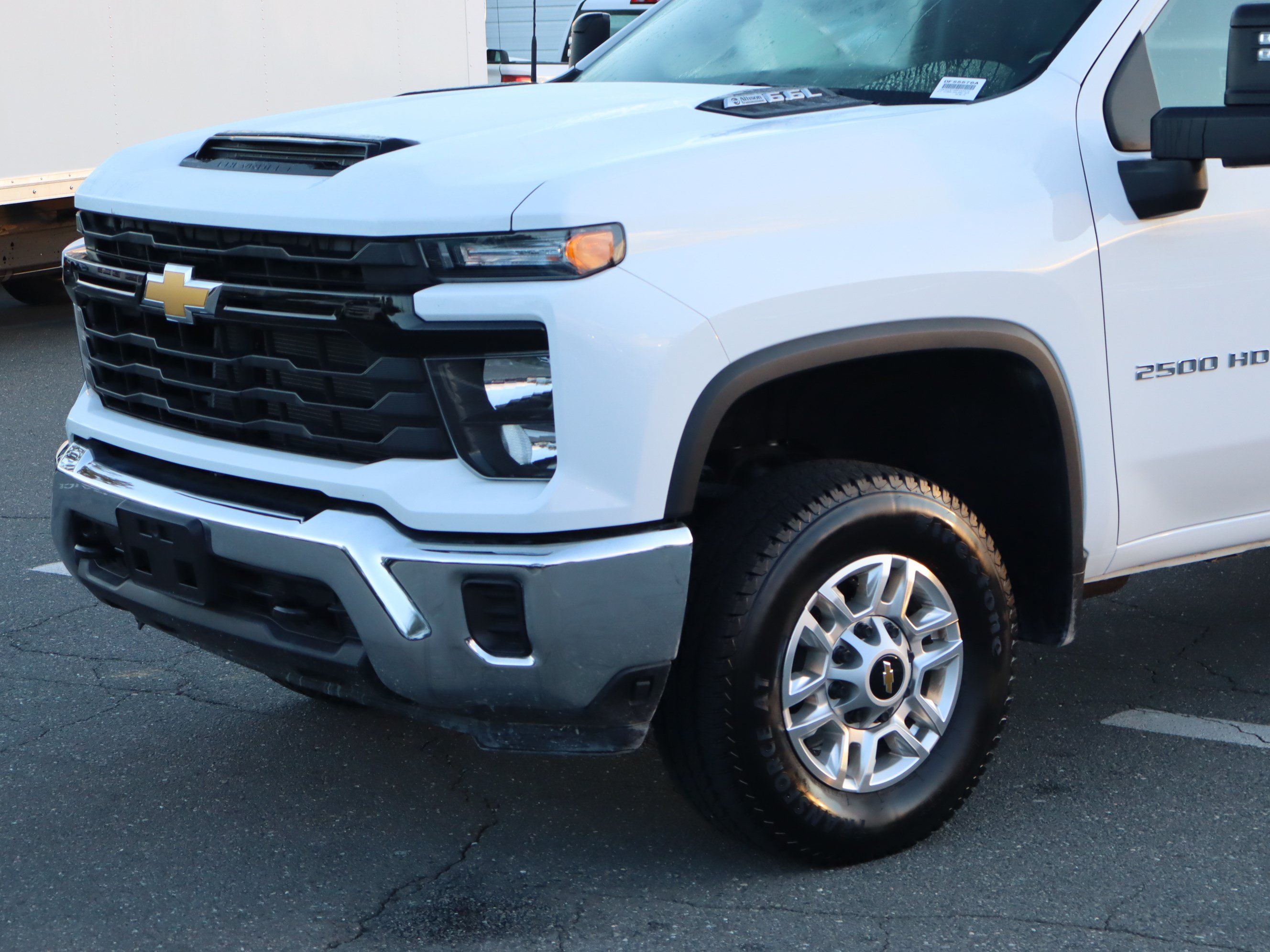 Used 2025 Chevrolet Silverado 2500 W/T w/ WT Convenience Package AWD/4WD image 7