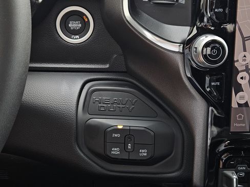 New 2026 RAM 2500 Laramie w/ Night Edition AWD/4WD image 20
