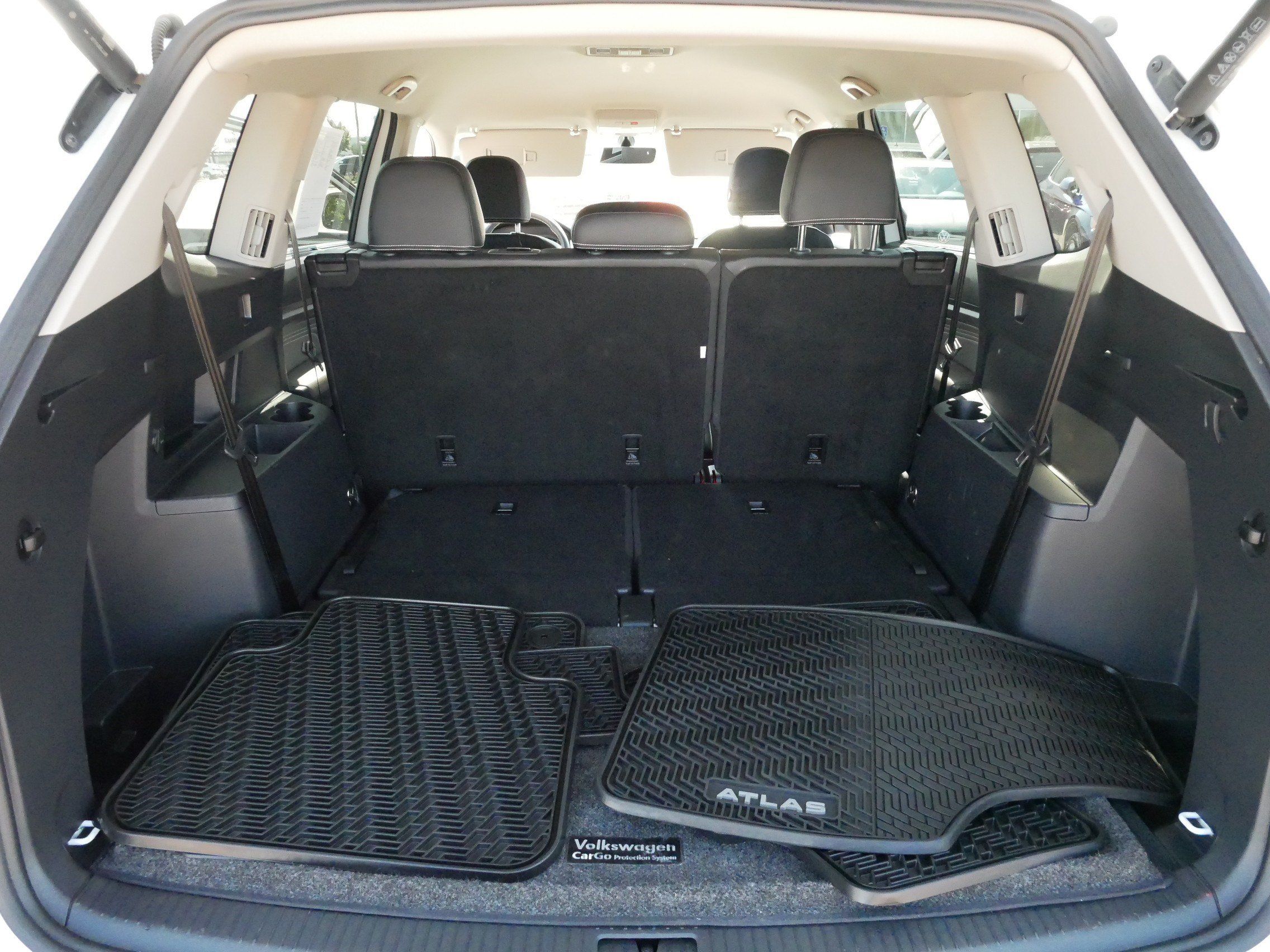 Certified 2023 Volkswagen Atlas SE AWD/4WD image 18