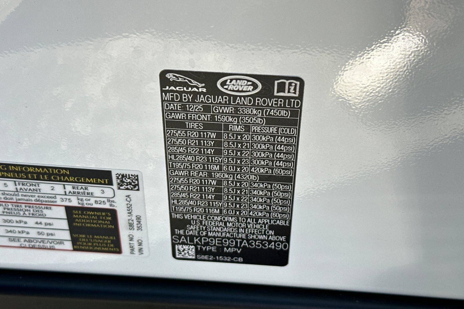 New 2026 Land Rover Range Rover SE AWD/4WD image 29