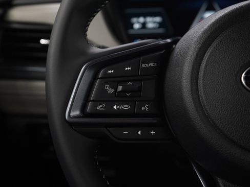 Used 2025 Subaru Forester Limited image 25