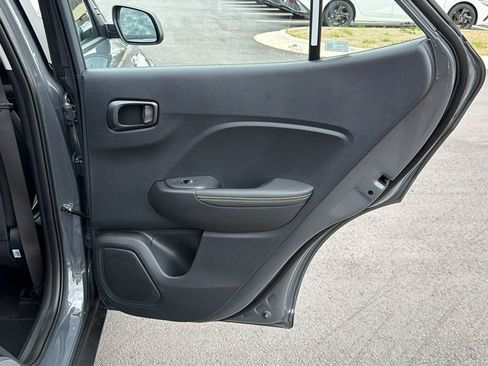 New 2026 Hyundai Venue SEL FWD image 18