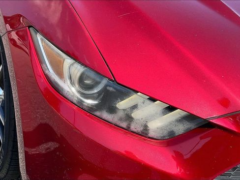 Used 2017 Ford Mustang Coupe RWD image 29