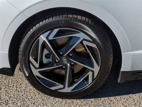 New 2026 Hyundai Sonata SEL image 11