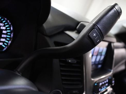 Used 2018 Chevrolet Tahoe LT w/ LT Signature Package image 44