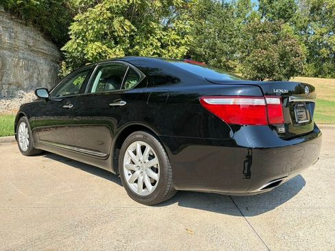 Used 2007 Lexus LS 460 RWD image 8