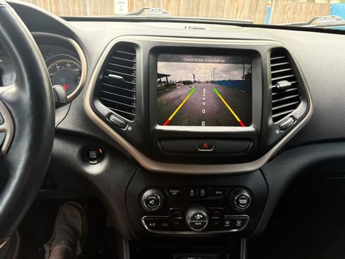 Used 2016 Jeep Cherokee Limited w/ Trailer Tow Group image 20