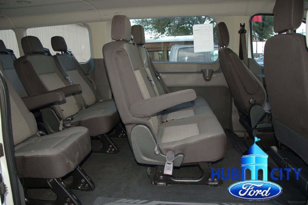 Used 2023 Ford Transit 350 XLT RWD image 12