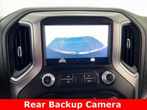 Certified 2020 GMC Sierra 1500 SLE w/ SLE Value Package image 3