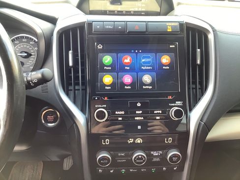 Used 2019 Subaru Ascent Touring AWD/4WD image 13