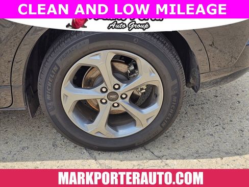 Used 2024 Ford Escape ST-Line image 10