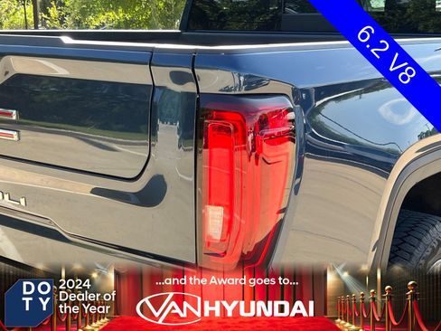 Used 2022 GMC Sierra 1500 Denali AWD/4WD image 14