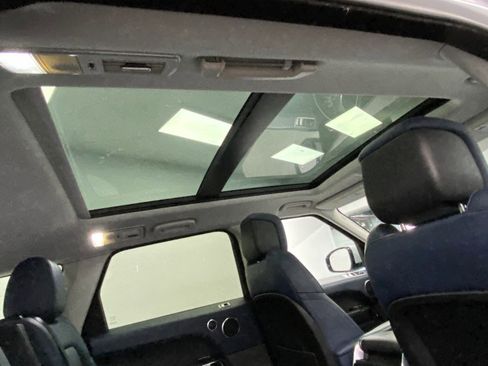 Used 2019 Land Rover Range Rover Sport Supercharged image 40