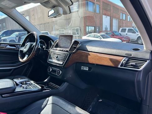 Used 2018 Mercedes-Benz GLS 550 4MATIC w/ Driver Assistance Package image 12