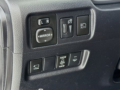 Used 2024 Toyota 4Runner Limited image 11