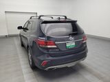 Used 2017 Hyundai Santa Fe SE image 5