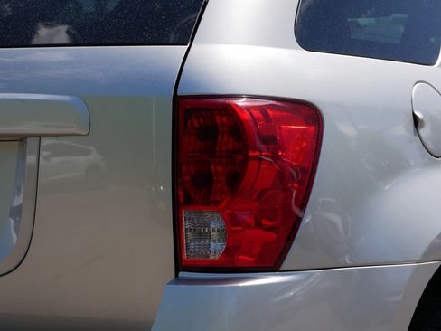 Used 2007 Pontiac Torrent 2WD w/ Preferred Package image 17