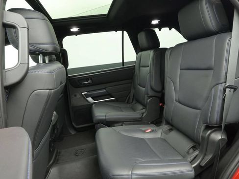 Used 2025 Toyota Sequoia Platinum w/ TRD Off-Road Package AWD/4WD image 24