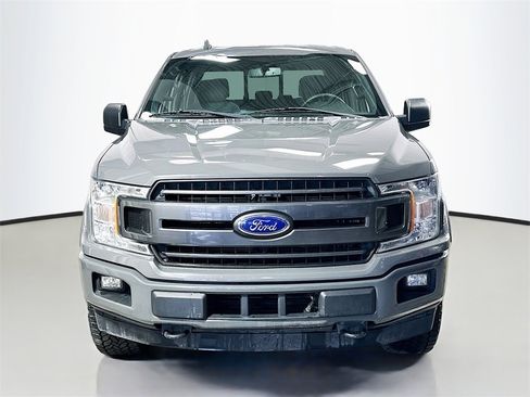 Used 2018 Ford F150 XLT w/ Equipment Group 302A Luxury image 4