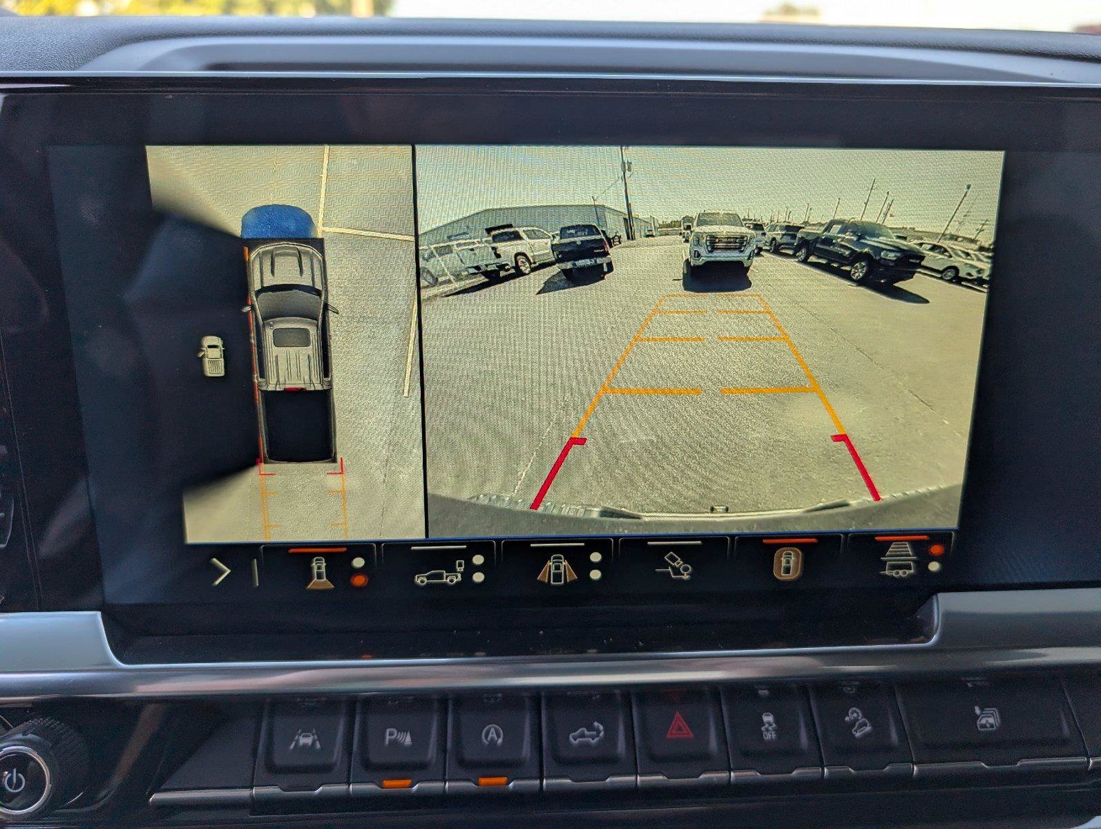 Used 2024 Chevrolet Silverado 1500 LTZ AWD/4WD image 19