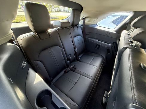 Used 2025 MAZDA CX-90 3.3 Turbo w/ Preferred Package image 23