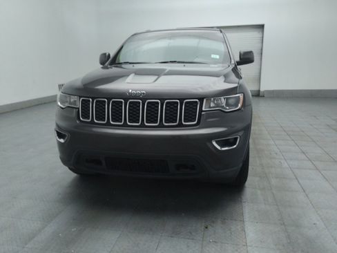 Used 2019 Jeep Grand Cherokee Laredo AWD/4WD image 15